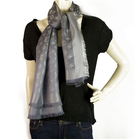 lv m75120|Louis Vuitton monogram Shine Silver w. silver shawl weaved .